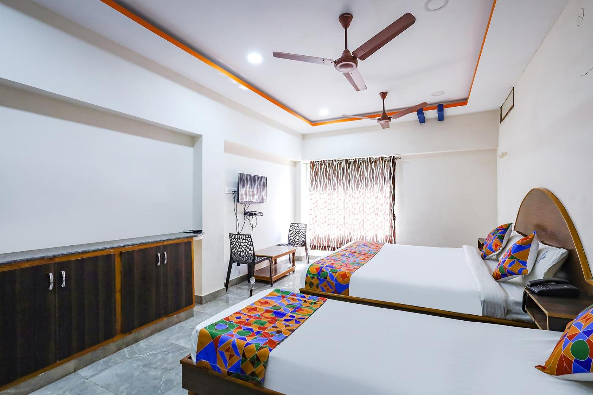 Capital O Lakshmi Residency Otel Tirupati Dış mekan fotoğraf