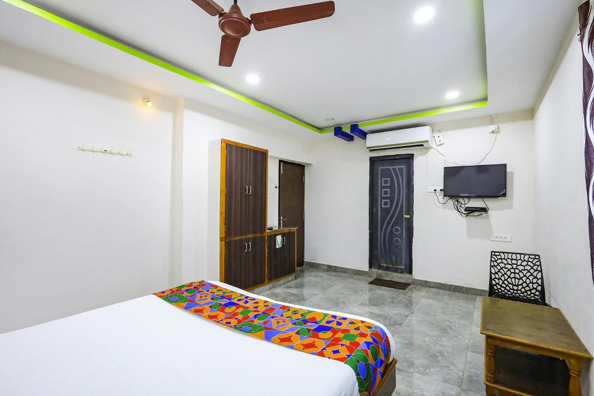 Capital O Lakshmi Residency Otel Tirupati Dış mekan fotoğraf
