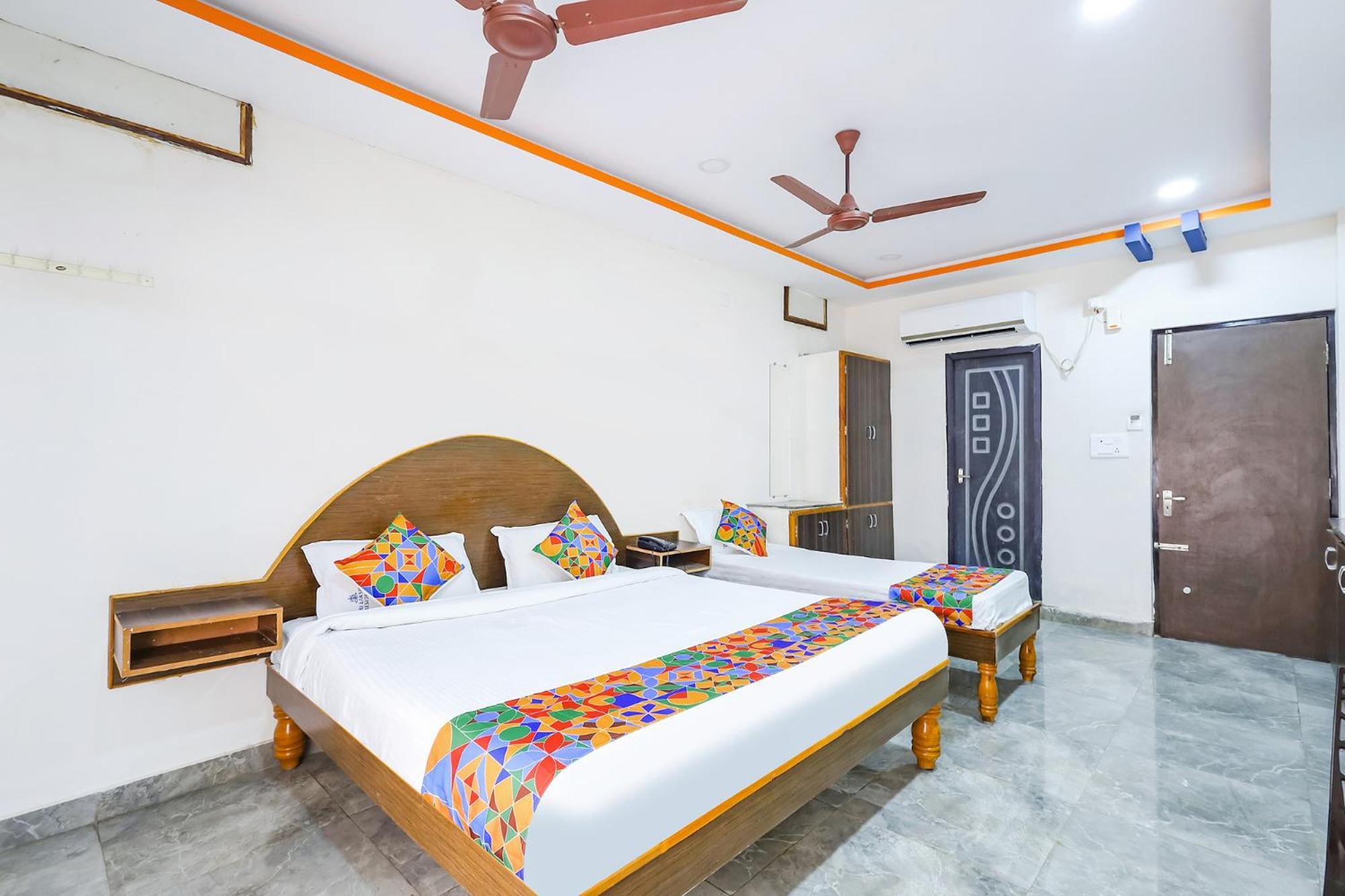 Capital O Lakshmi Residency Otel Tirupati Dış mekan fotoğraf