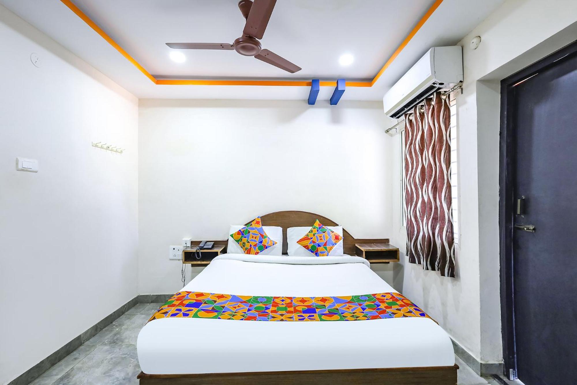 Capital O Lakshmi Residency Otel Tirupati Dış mekan fotoğraf