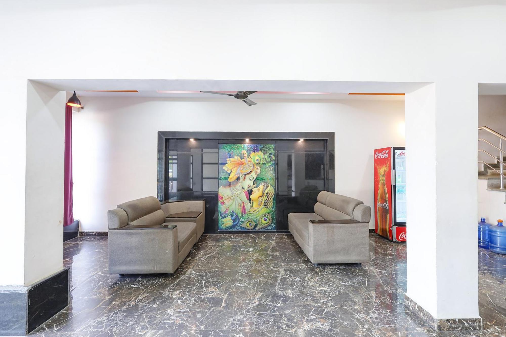 Capital O Lakshmi Residency Otel Tirupati Dış mekan fotoğraf