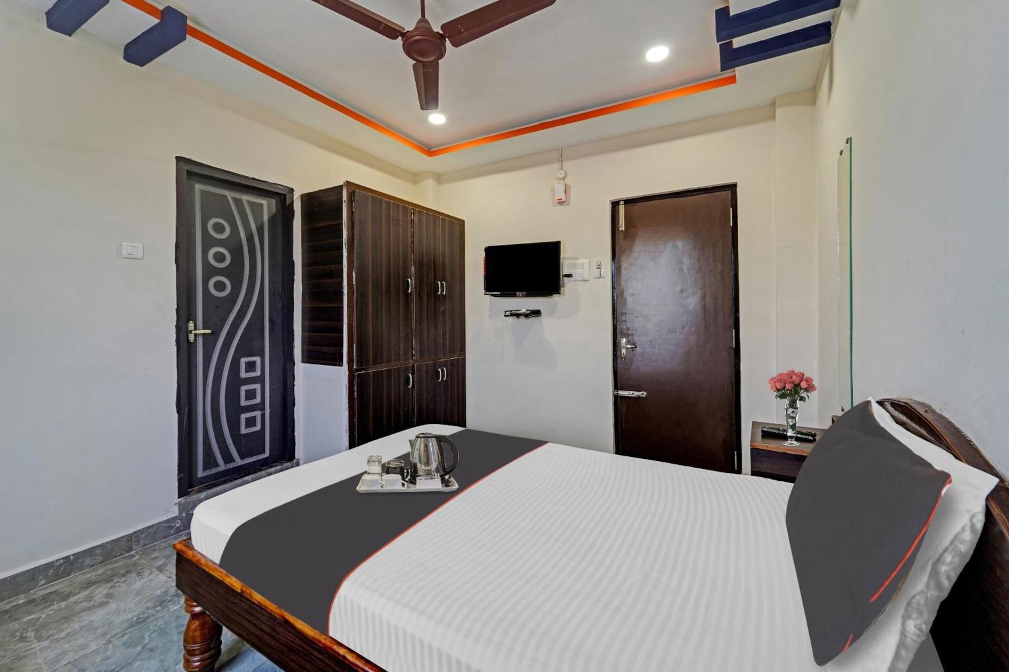 Capital O Lakshmi Residency Otel Tirupati Dış mekan fotoğraf